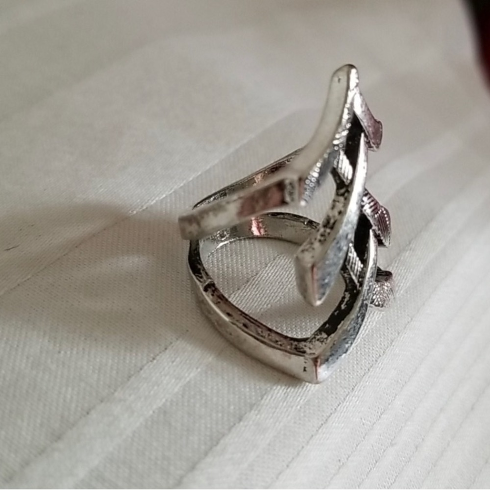 Silver Tone Abstract Cuff Ring (sz 6) - Picture 2 of 4